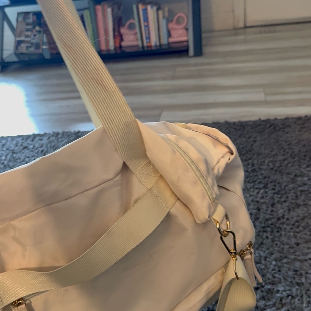 Elegant Cream Women's Bag